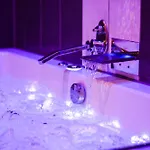 Sous Le Charme De Charles Sauna & Jacuzzi Apartment Nancy