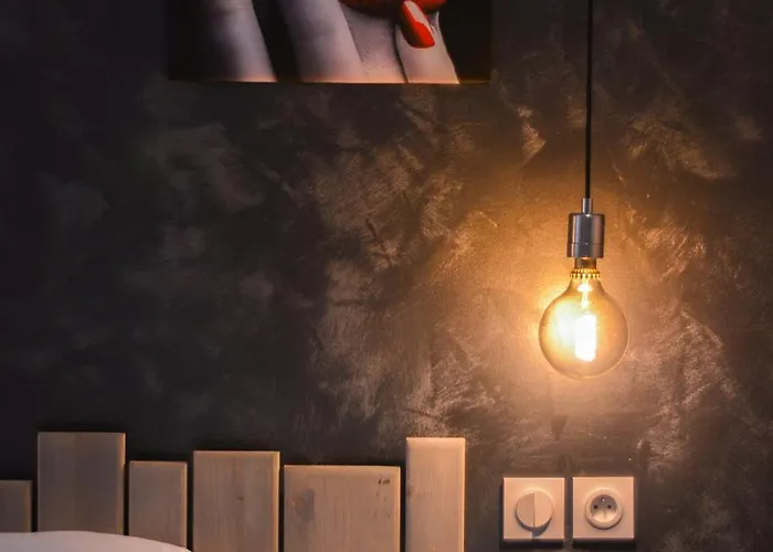 Sous Le Charme De Charles Sauna & Jacuzzi * Nancy